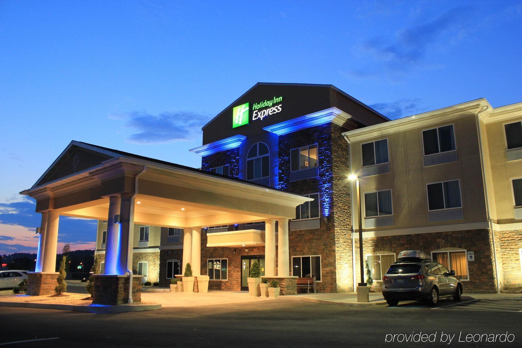 Holiday Inn Express & Suites Butler By Ihg Luaran gambar